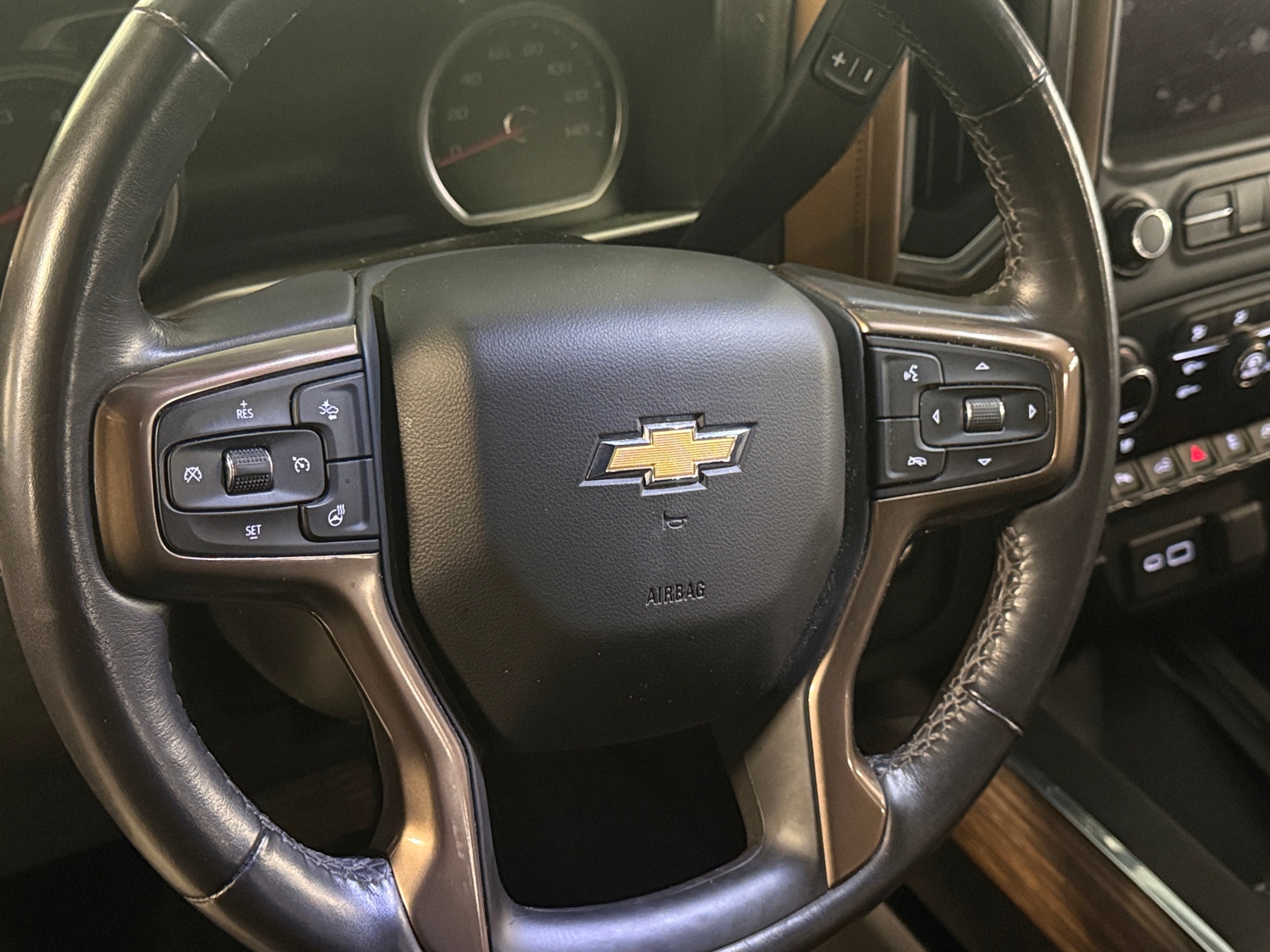 Thumbnail: 2022 Chevrolet Silverado 1500 - 4