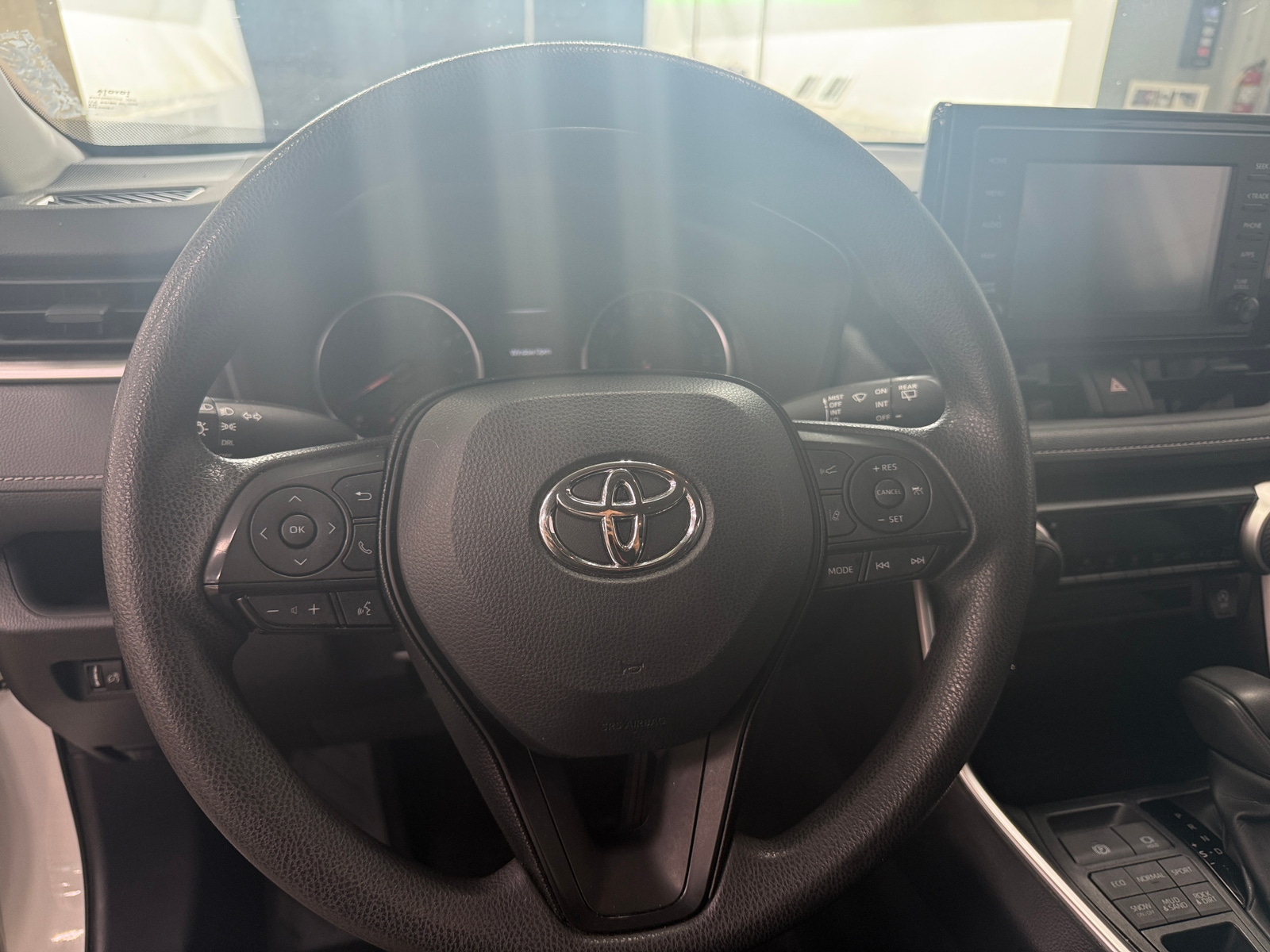 Thumbnail: 2019 Toyota RAV4 - 5