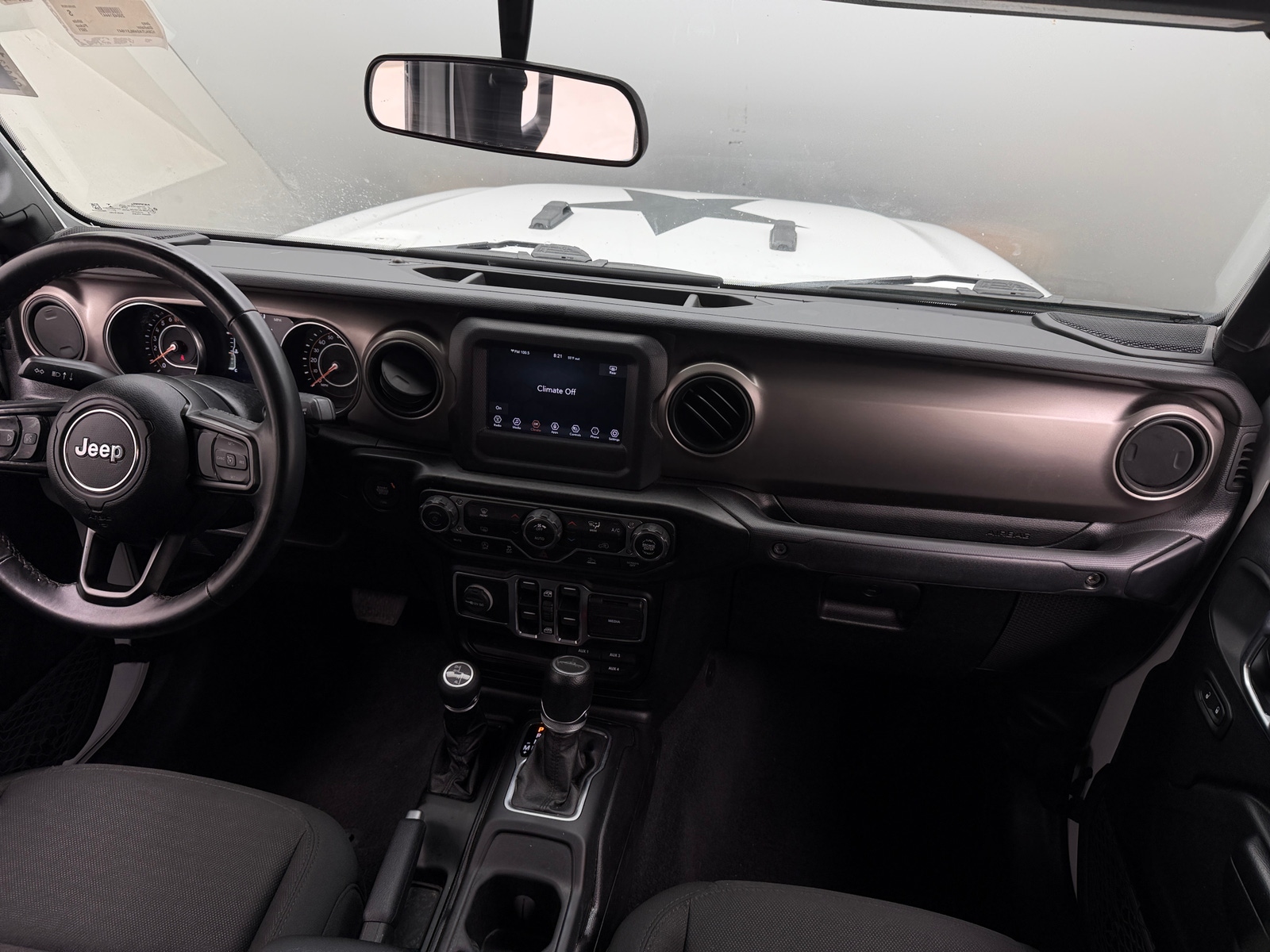Thumbnail: 2021 Jeep Gladiator - 3