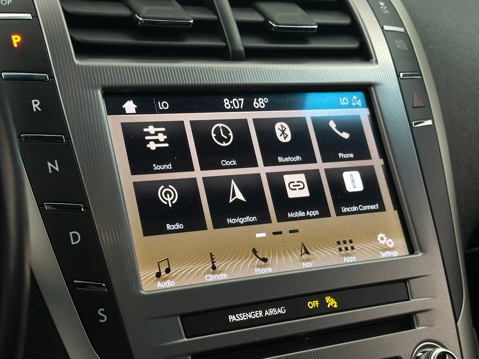 Thumbnail: 2019 Lincoln MKZ - 3