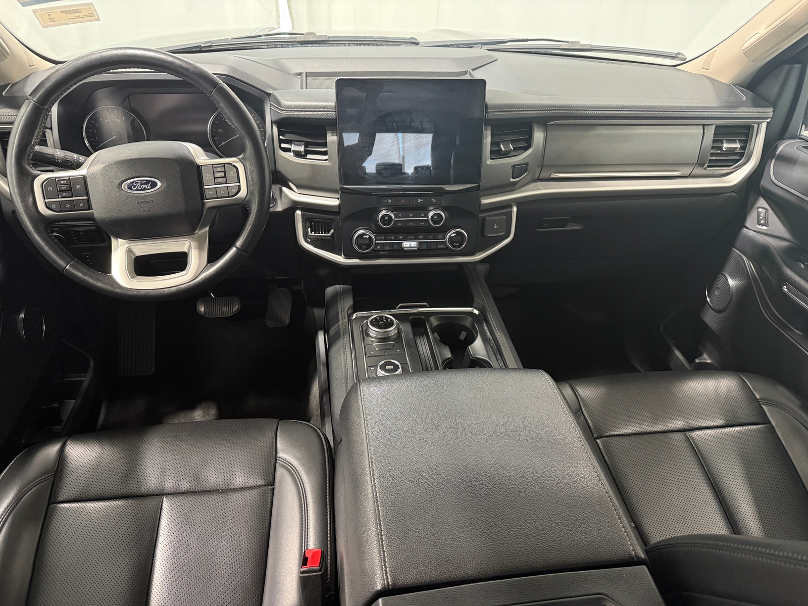 Thumbnail: 2024 Ford Expedition MAX - 3