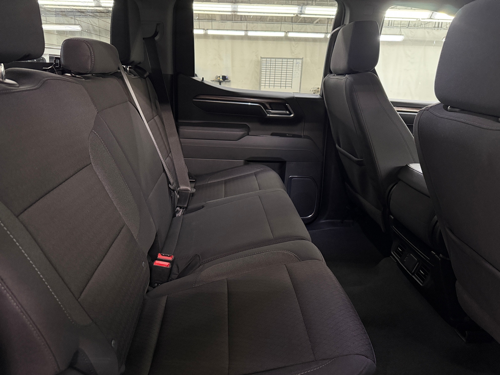 Thumbnail: 2026 Chevrolet Silverado 1500 - 6