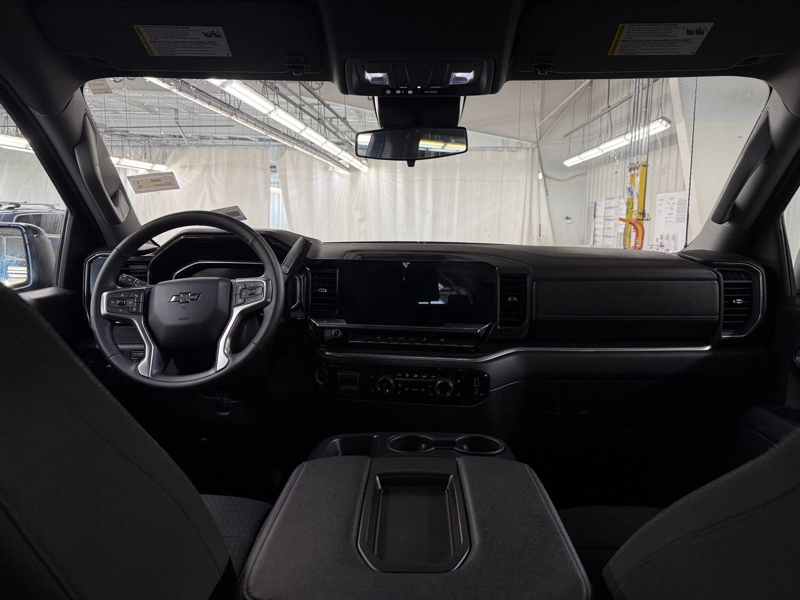 Thumbnail: 2026 Chevrolet Silverado 1500 - 3