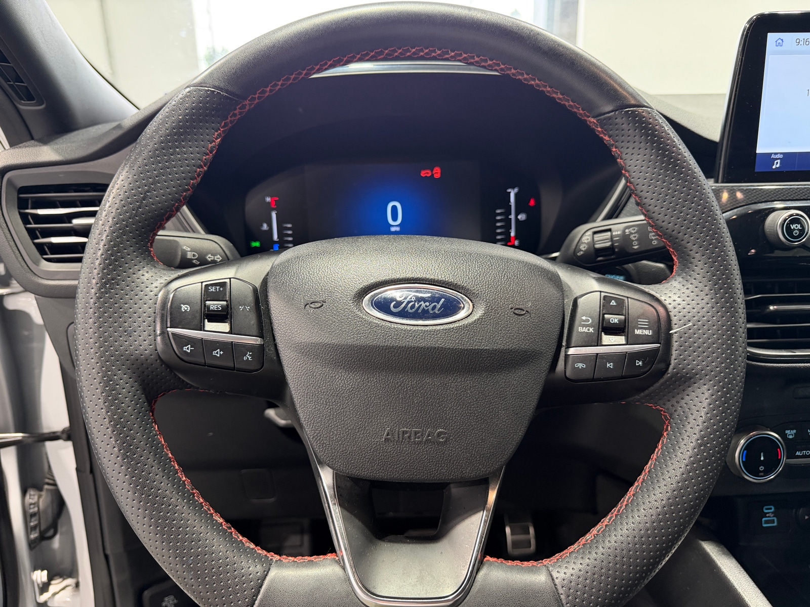 Thumbnail: 2023 Ford Escape - 4