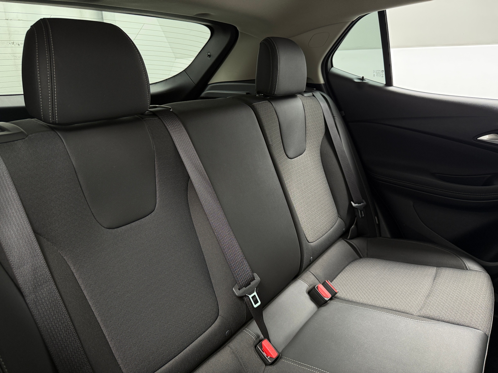 Thumbnail: 2025 Buick Encore GX - 5