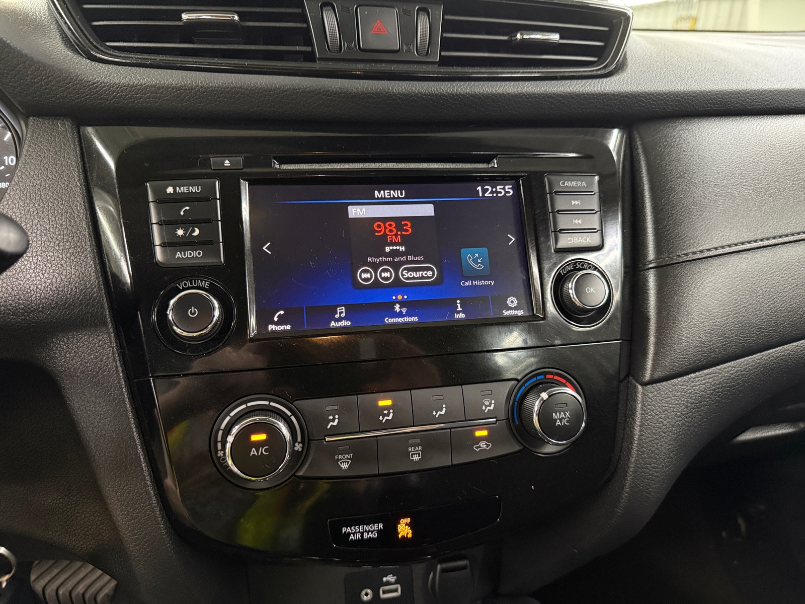 Thumbnail: 2019 Nissan Rogue - 4