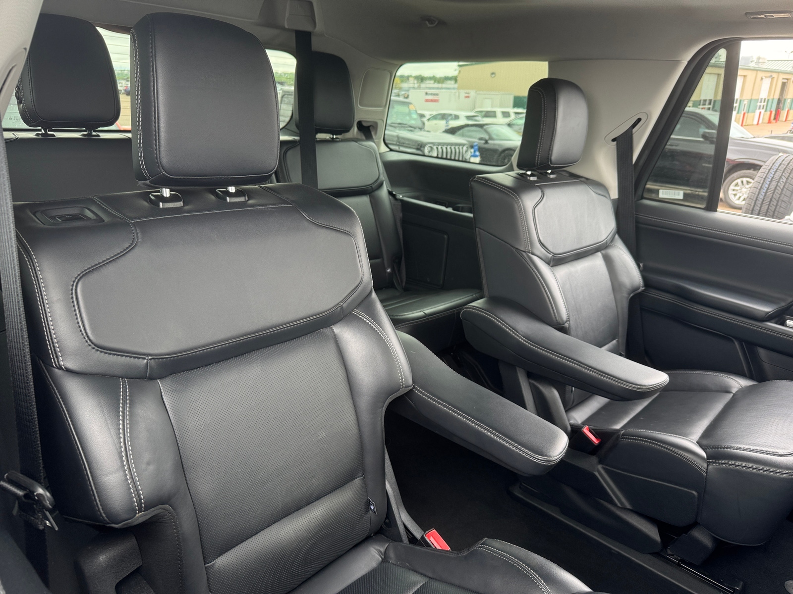 Thumbnail: 2025 Ford Expedition - 5