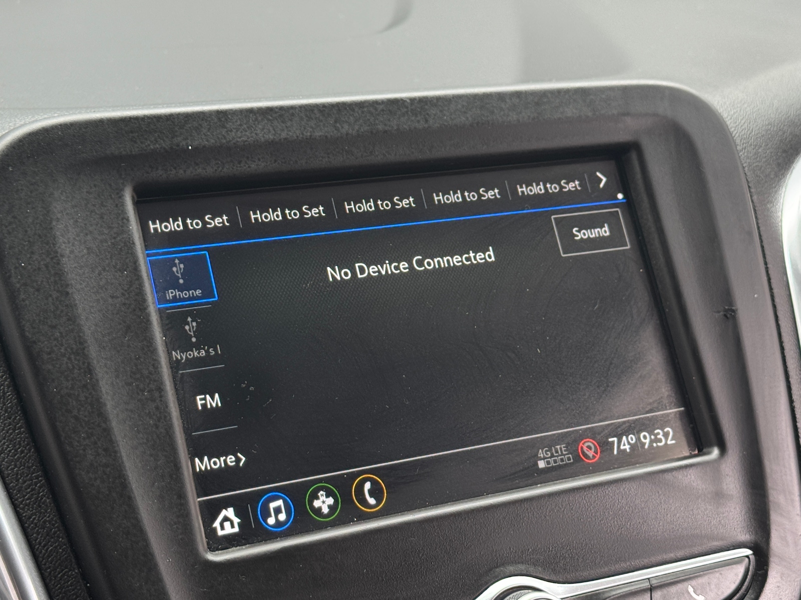 Thumbnail: 2019 Chevrolet Equinox - 4