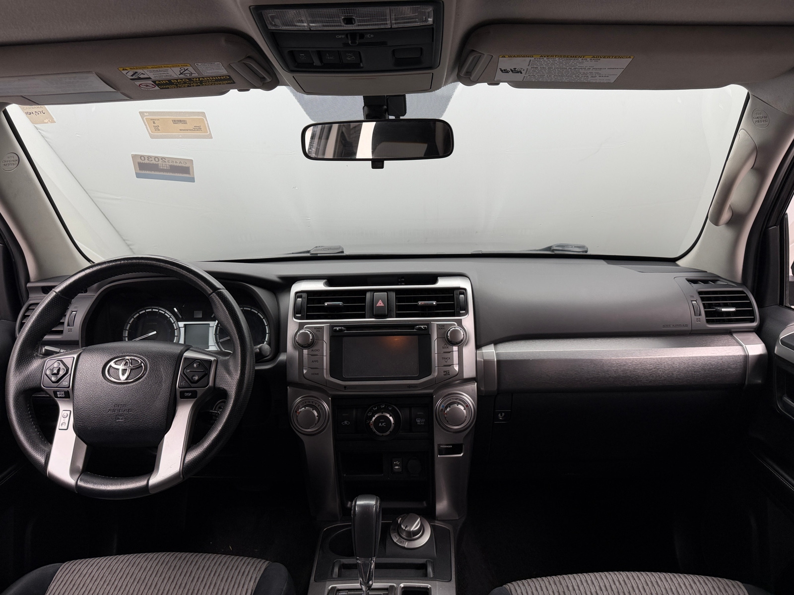 Thumbnail: 2015 Toyota 4Runner - 3
