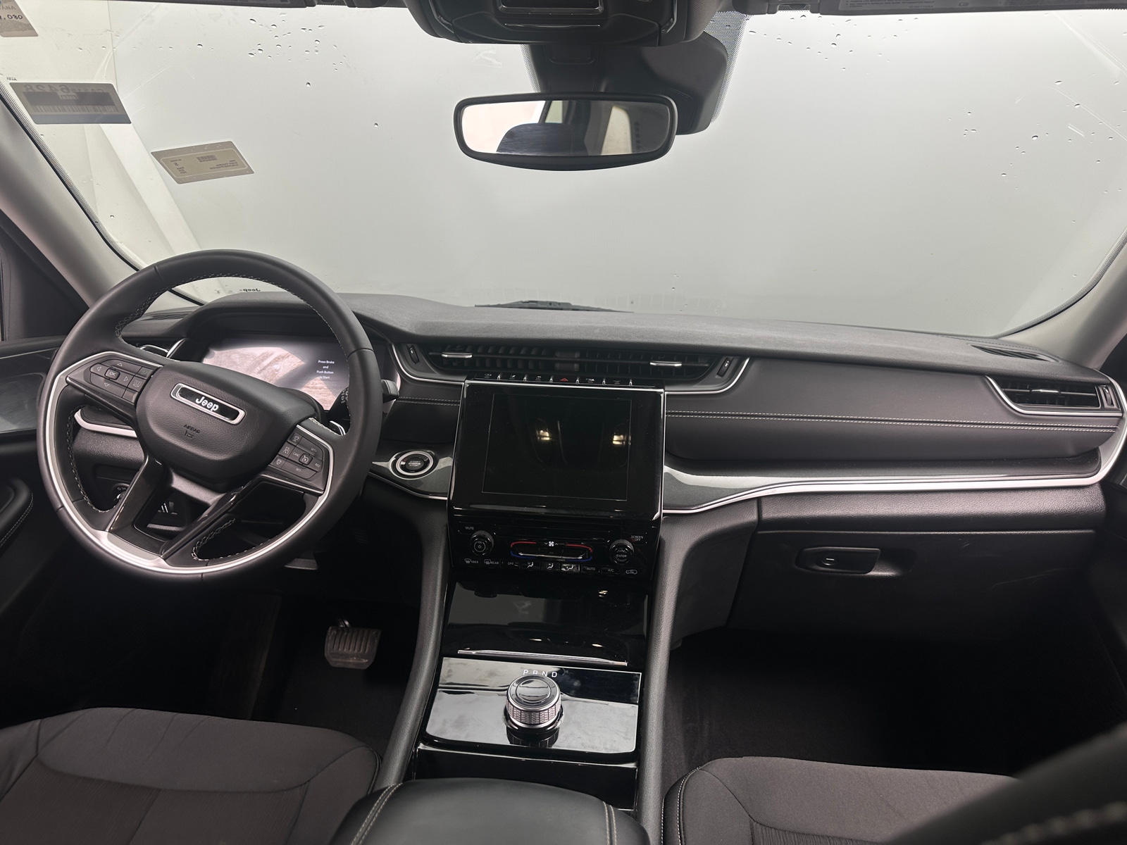 Thumbnail: 2023 Jeep Grand Cherokee - 3