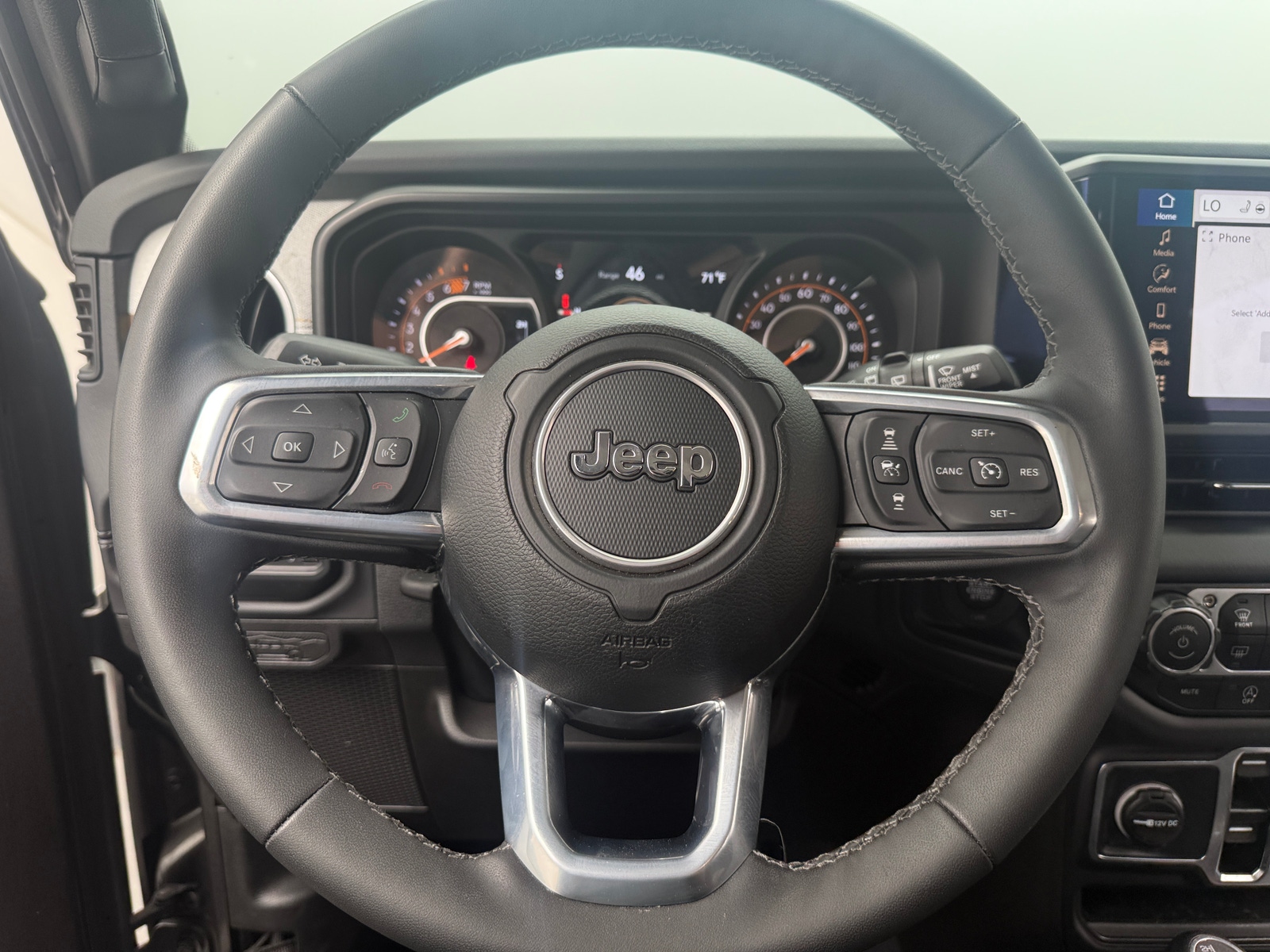 Thumbnail: 2025 Jeep Wrangler - 5
