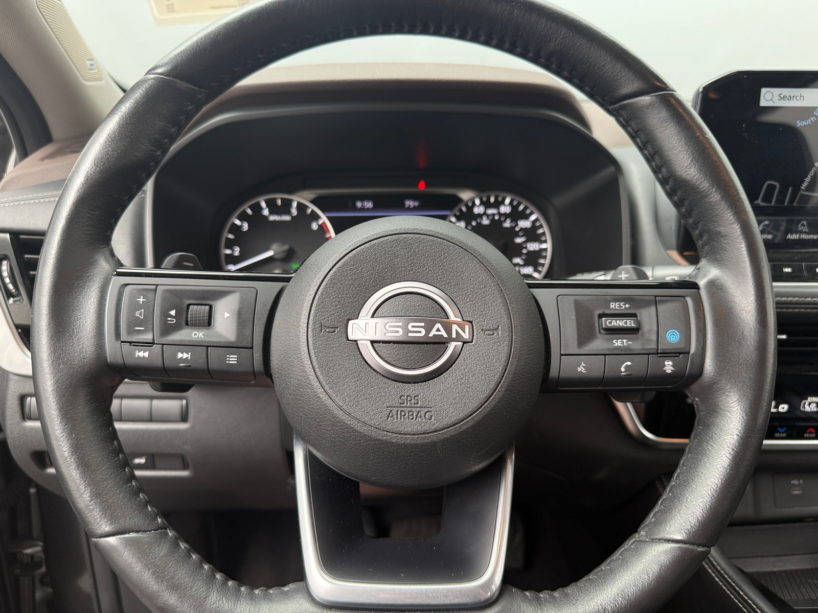 Thumbnail: 2023 Nissan Rogue - 4