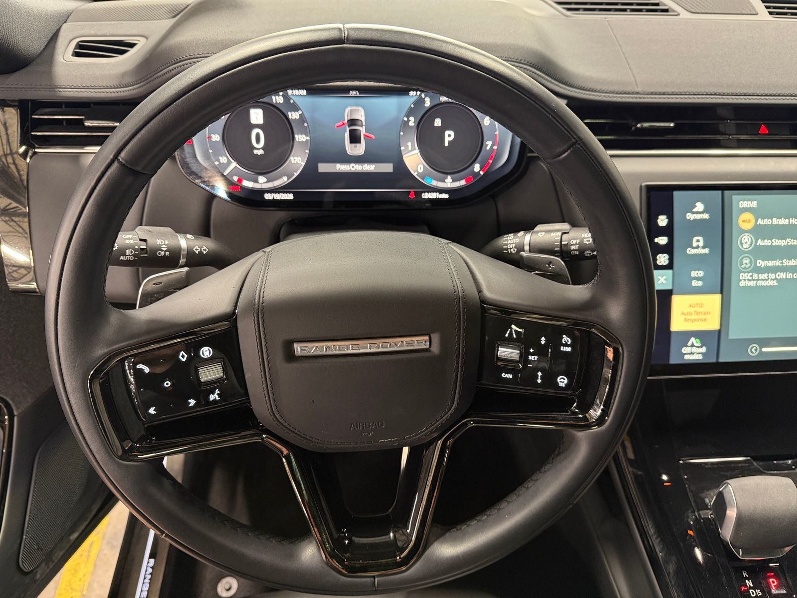 Thumbnail: 2025 Land Rover Range Rover Sport - 4