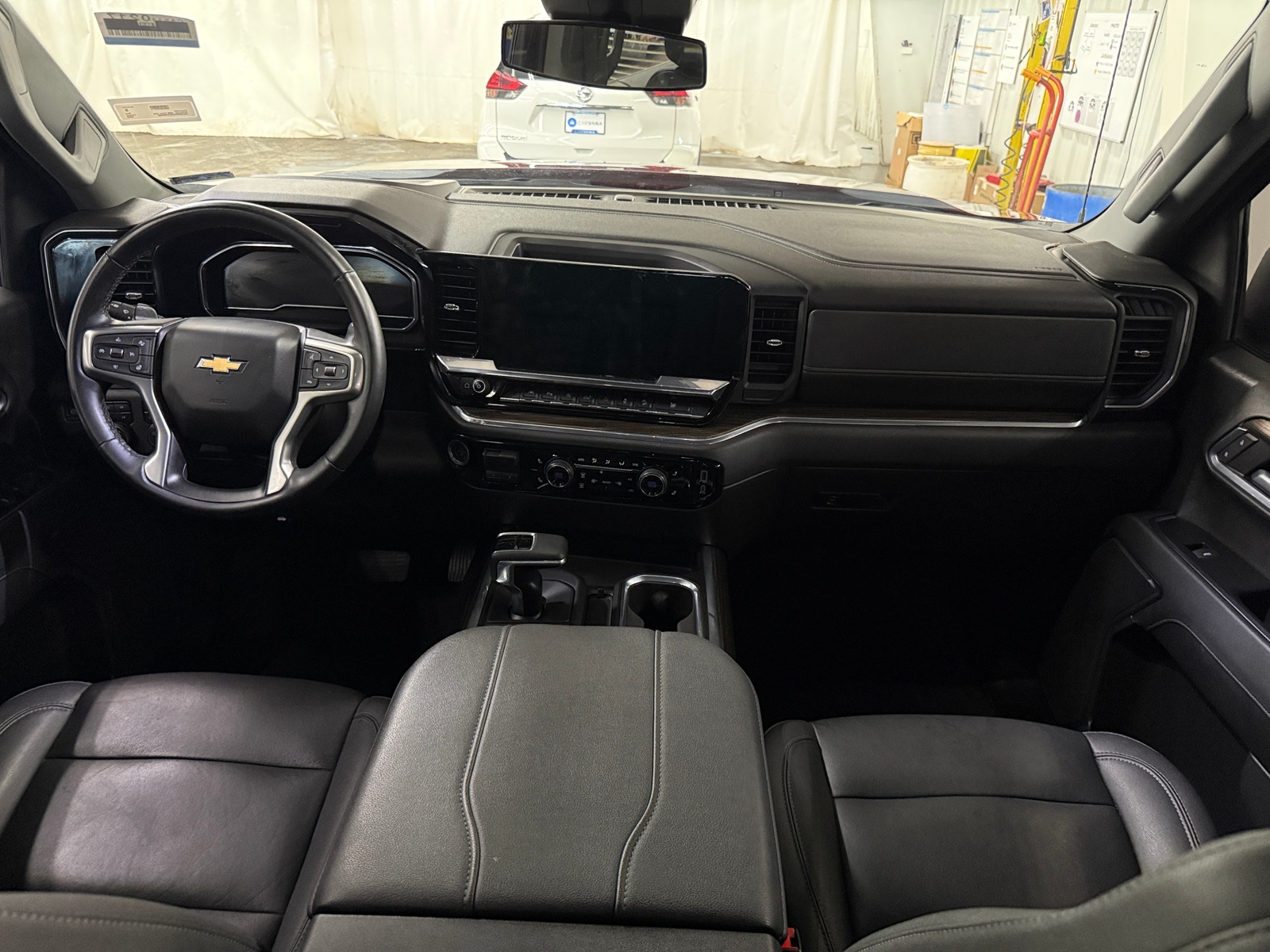 Thumbnail: 2023 Chevrolet Silverado 1500 - 2