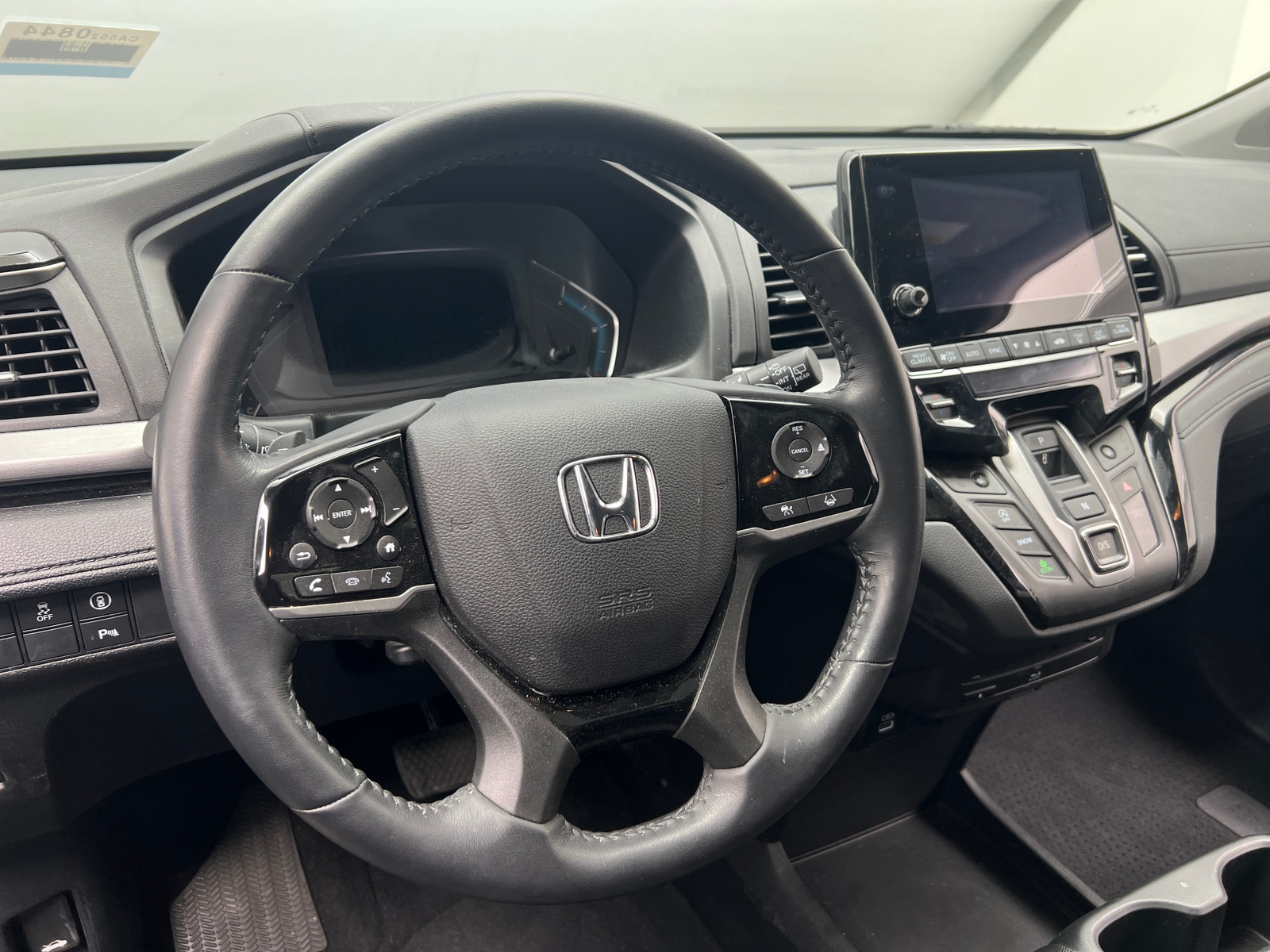 Thumbnail: 2023 Honda Odyssey - 4