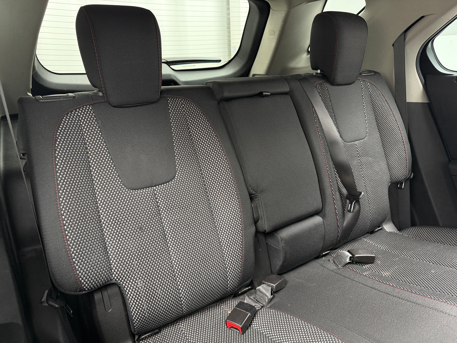 Thumbnail: 2016 Chevrolet Equinox - 6