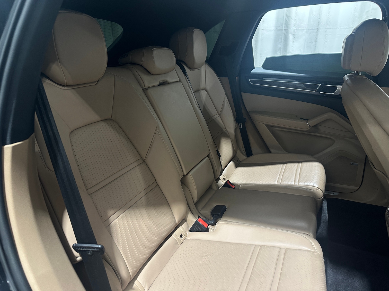 Thumbnail: 2019 Porsche Cayenne - 5