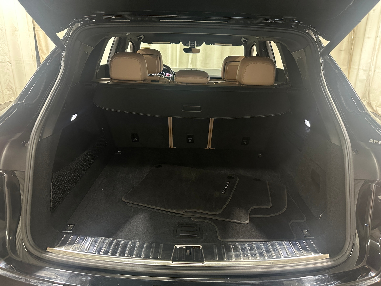 Thumbnail: 2019 Porsche Cayenne - 6