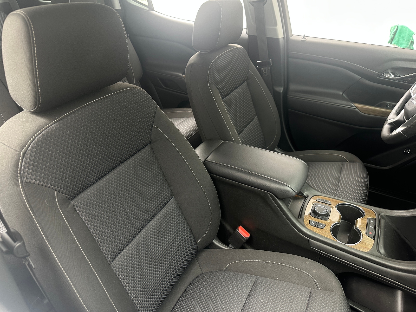 Thumbnail: 2023 GMC Acadia - 2
