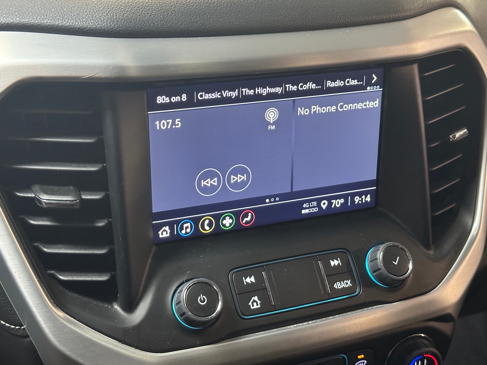 Thumbnail: 2023 GMC Acadia - 4