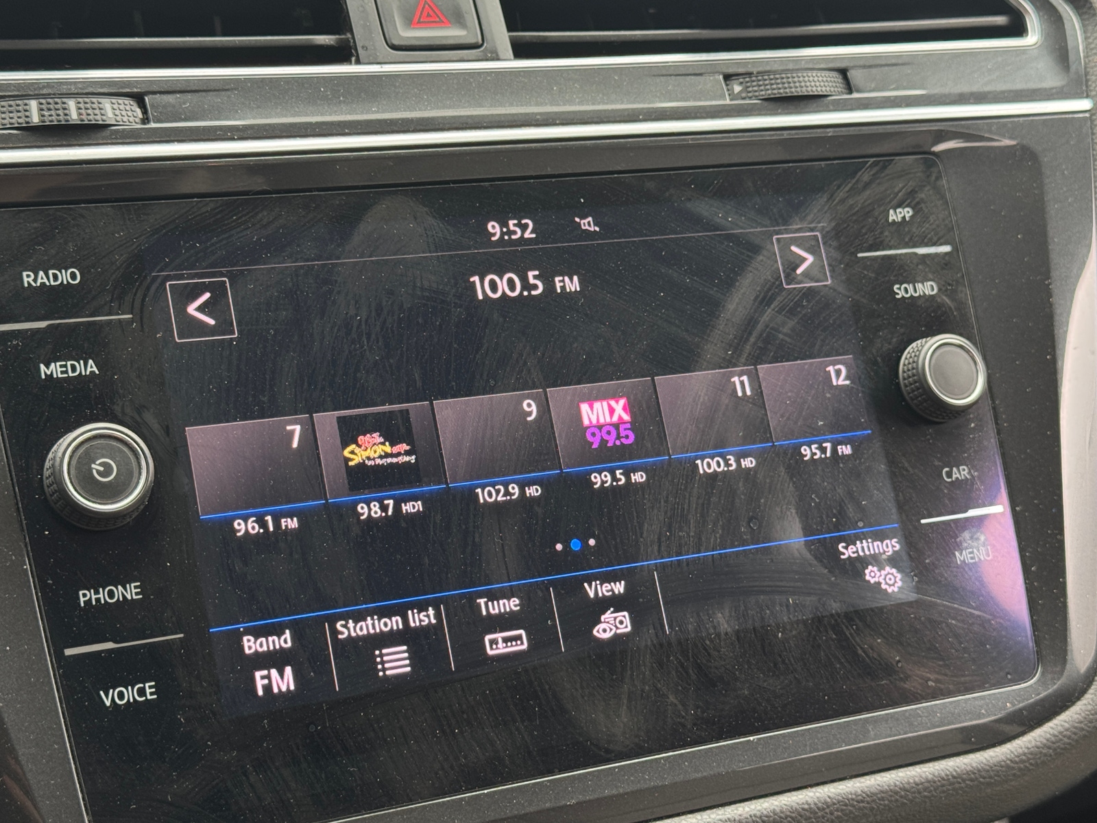 Thumbnail: 2019 Volkswagen Tiguan - 3