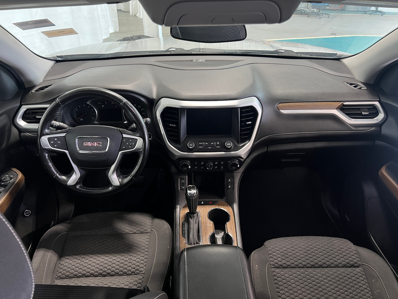 Thumbnail: 2019 GMC Acadia - 3