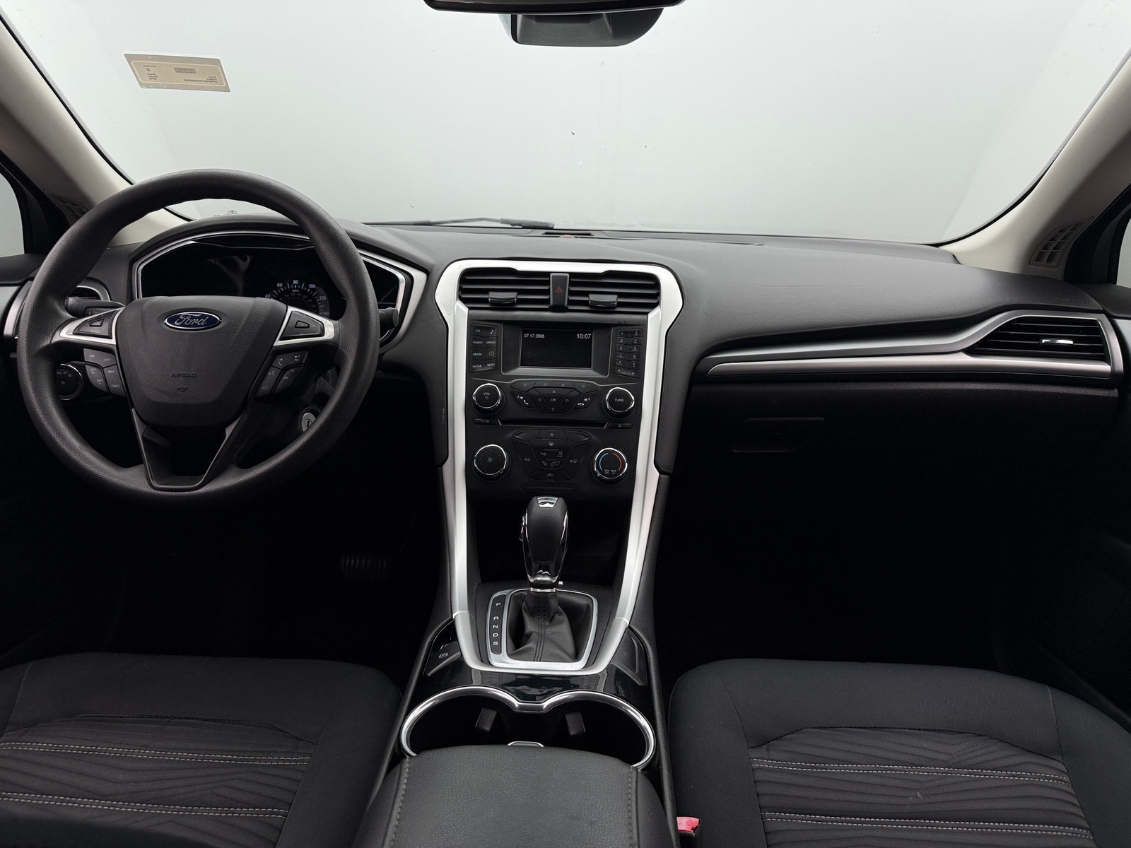 Thumbnail: 2016 Ford Fusion - 3