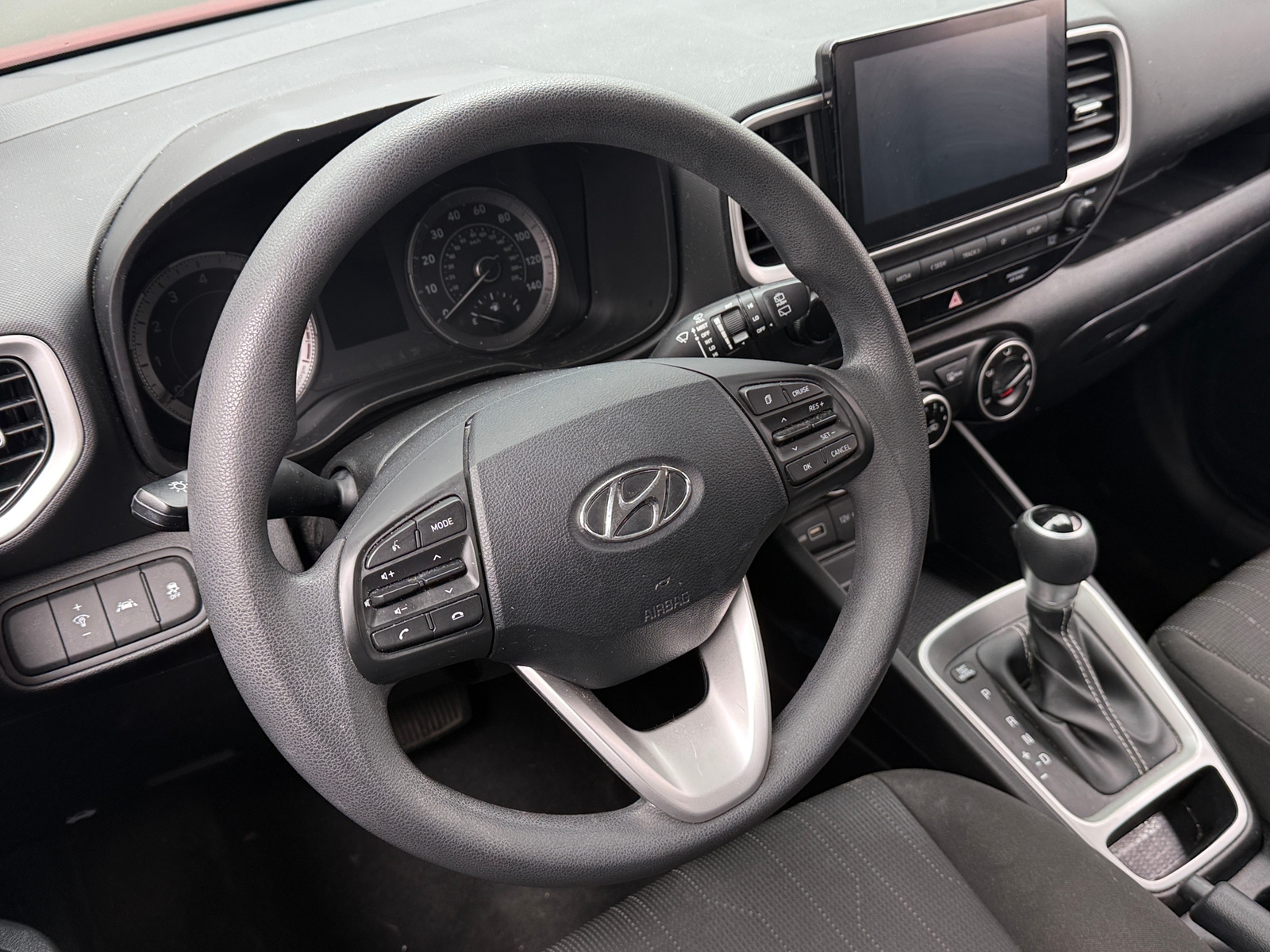 Thumbnail: 2022 Hyundai Venue - 5