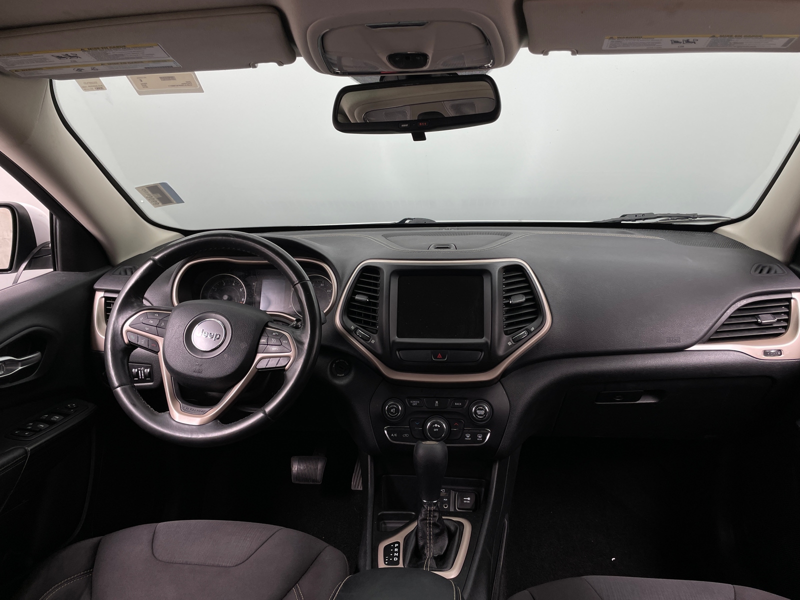 Thumbnail: 2015 Jeep Cherokee - 3