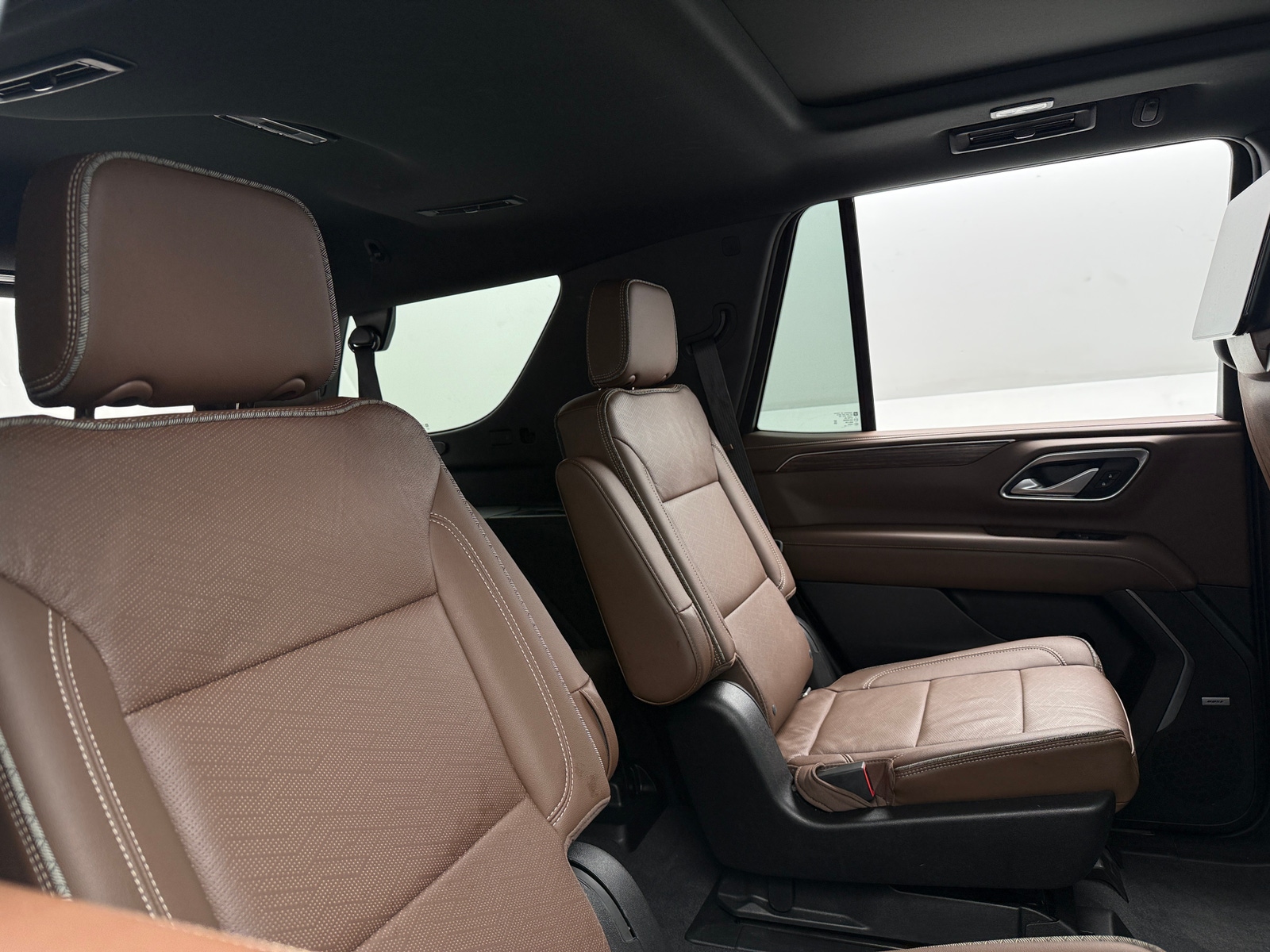 Thumbnail: 2021 Chevrolet Tahoe - 5