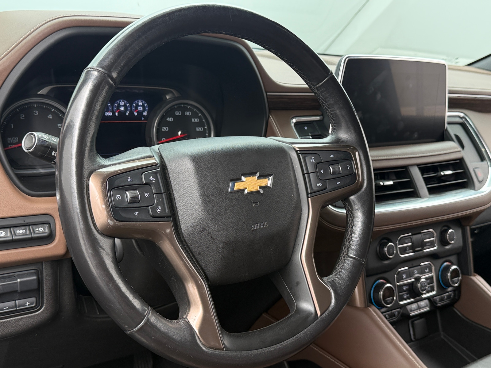 Thumbnail: 2021 Chevrolet Tahoe - 4