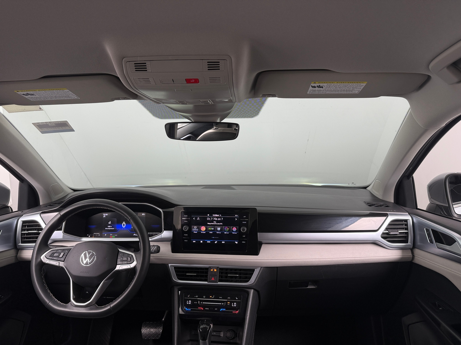 Thumbnail: 2025 Volkswagen Taos - 2