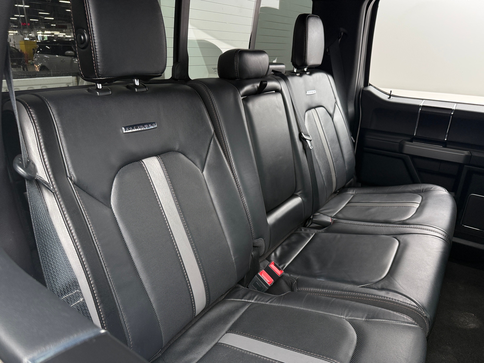 Thumbnail: 2018 Ford Econoline - 5