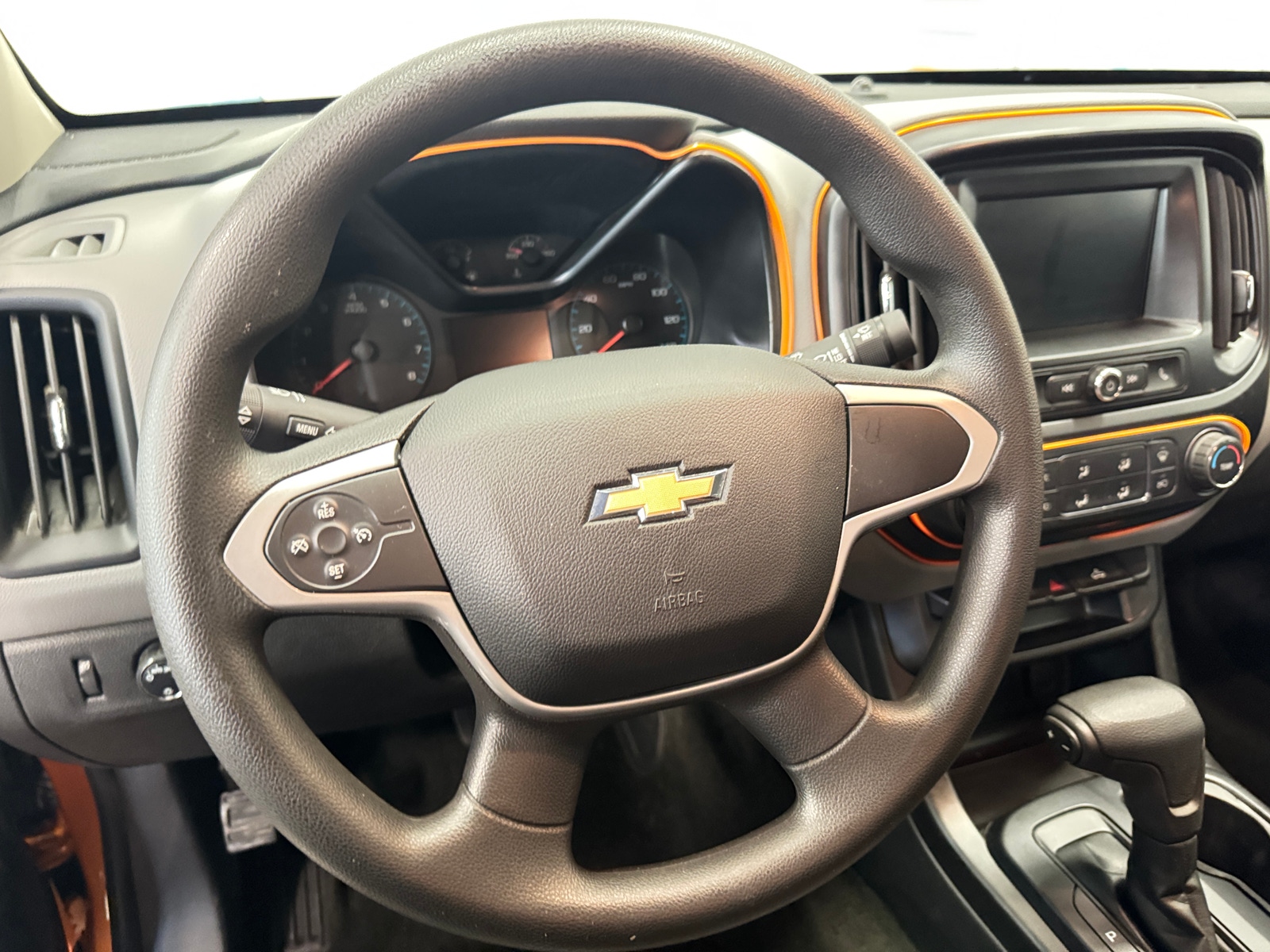 Thumbnail: 2017 Chevrolet Colorado - 5