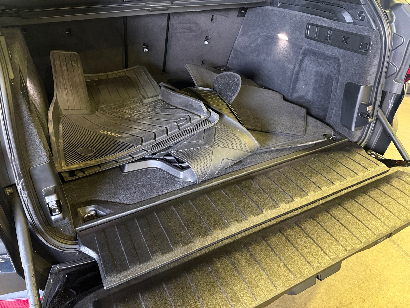 Thumbnail: 2022 BMW X5 - 6