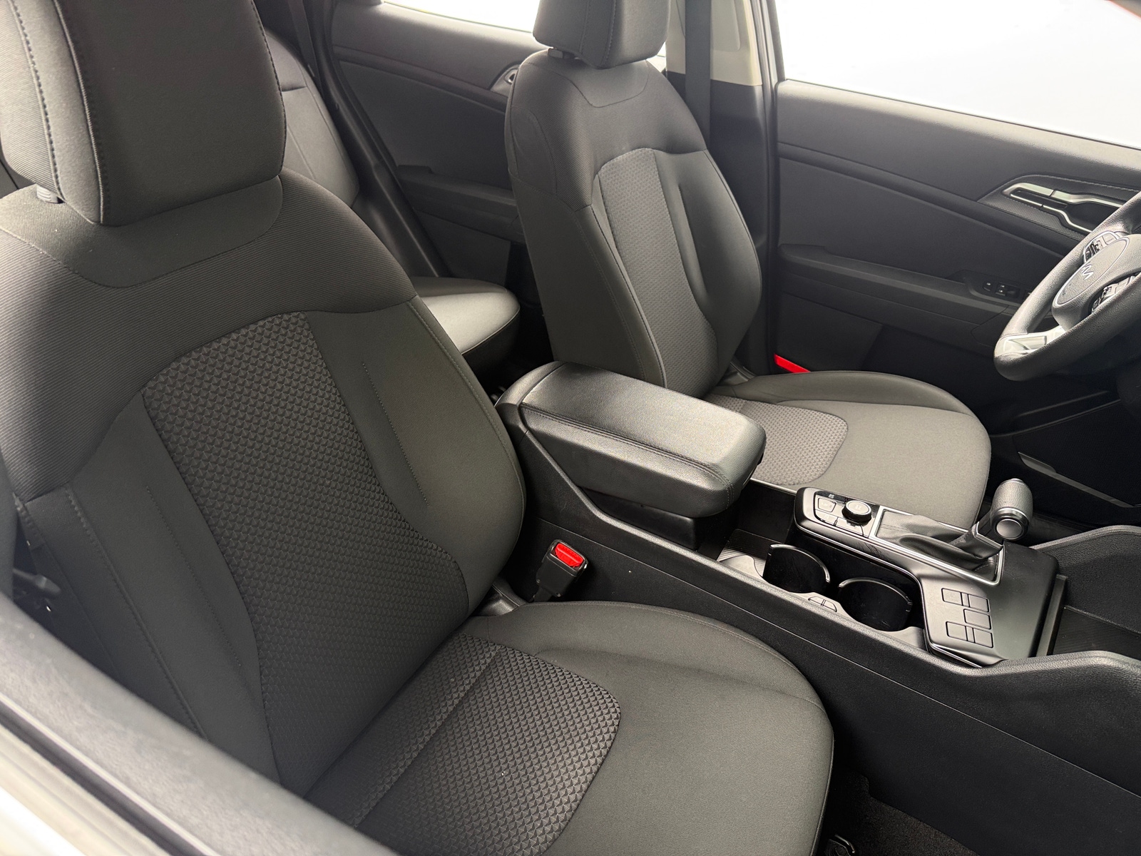 Thumbnail: 2025 Kia Sportage - 2