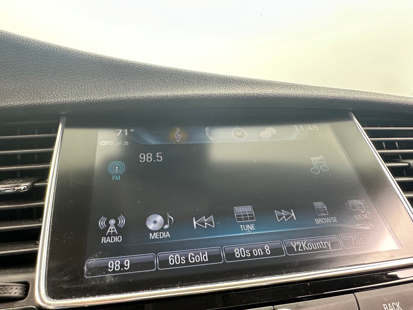 Thumbnail: 2020 Buick Encore - 3