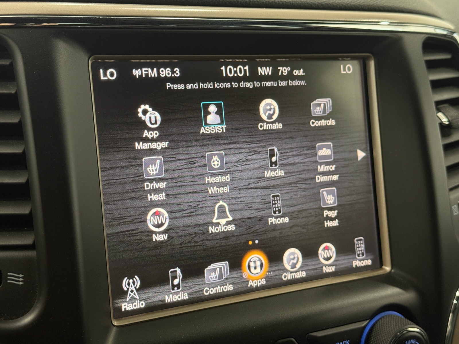 Thumbnail: 2015 Jeep Grand Cherokee - 3