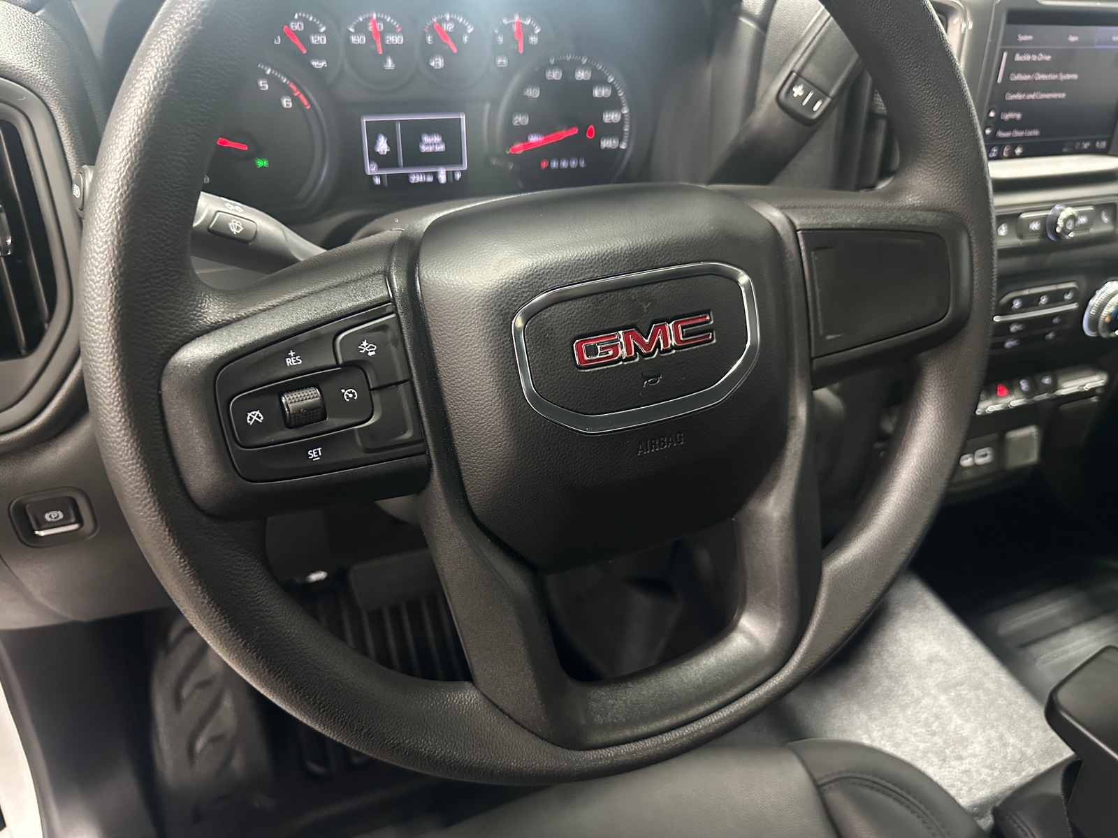 Thumbnail: 2026 GMC Sierra 1500 - 4