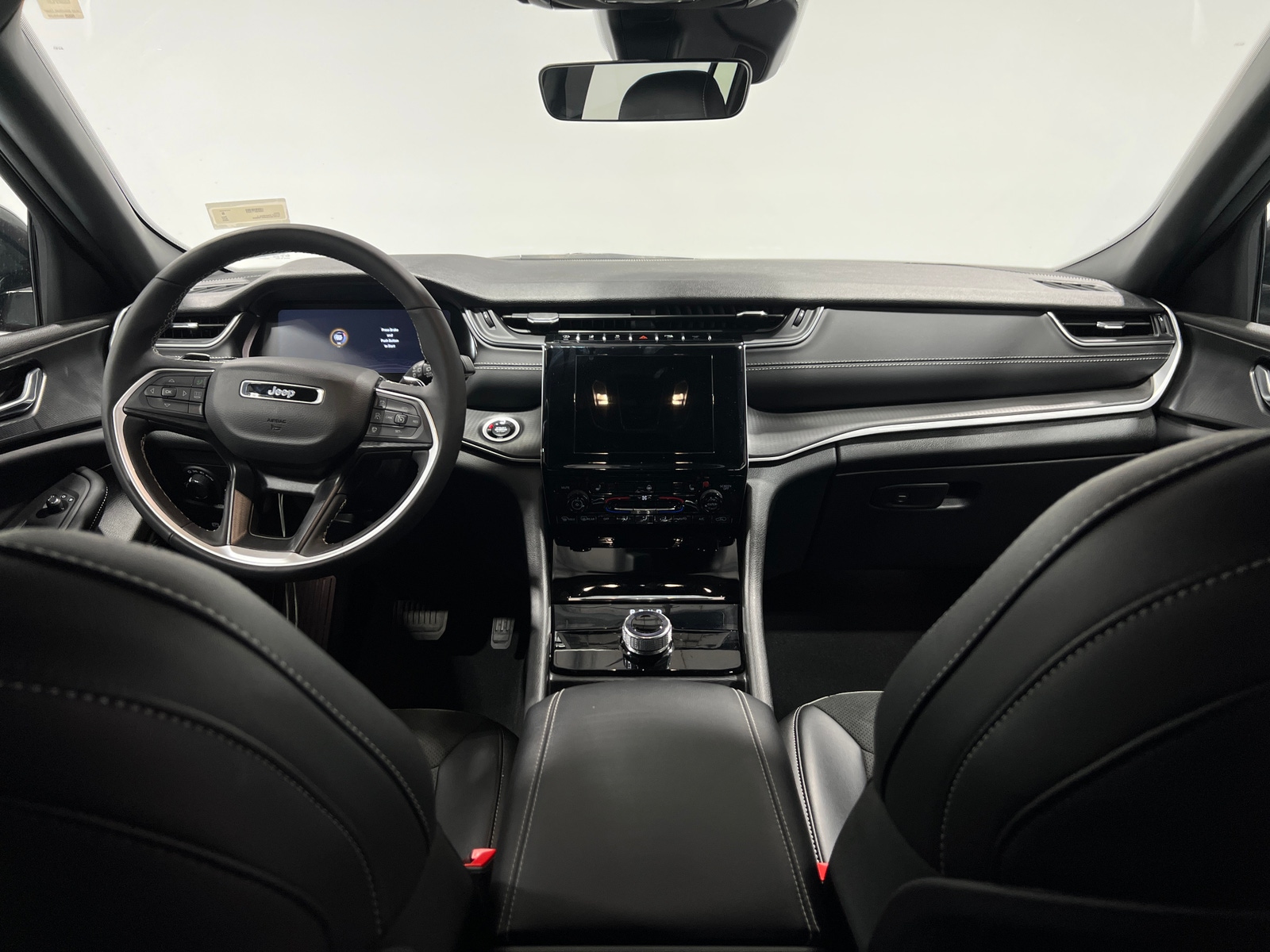 Thumbnail: 2025 Jeep Grand Cherokee L - 2