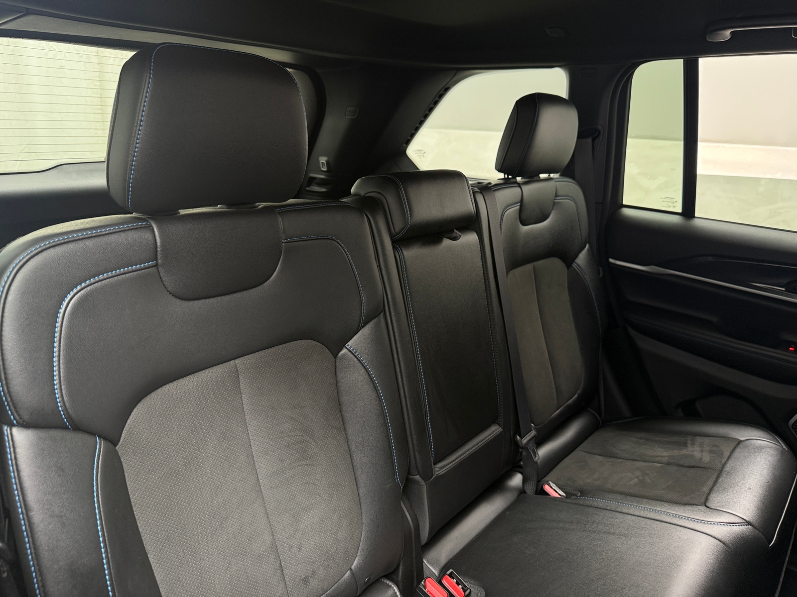 Thumbnail: 2023 Jeep Grand Cherokee - 5