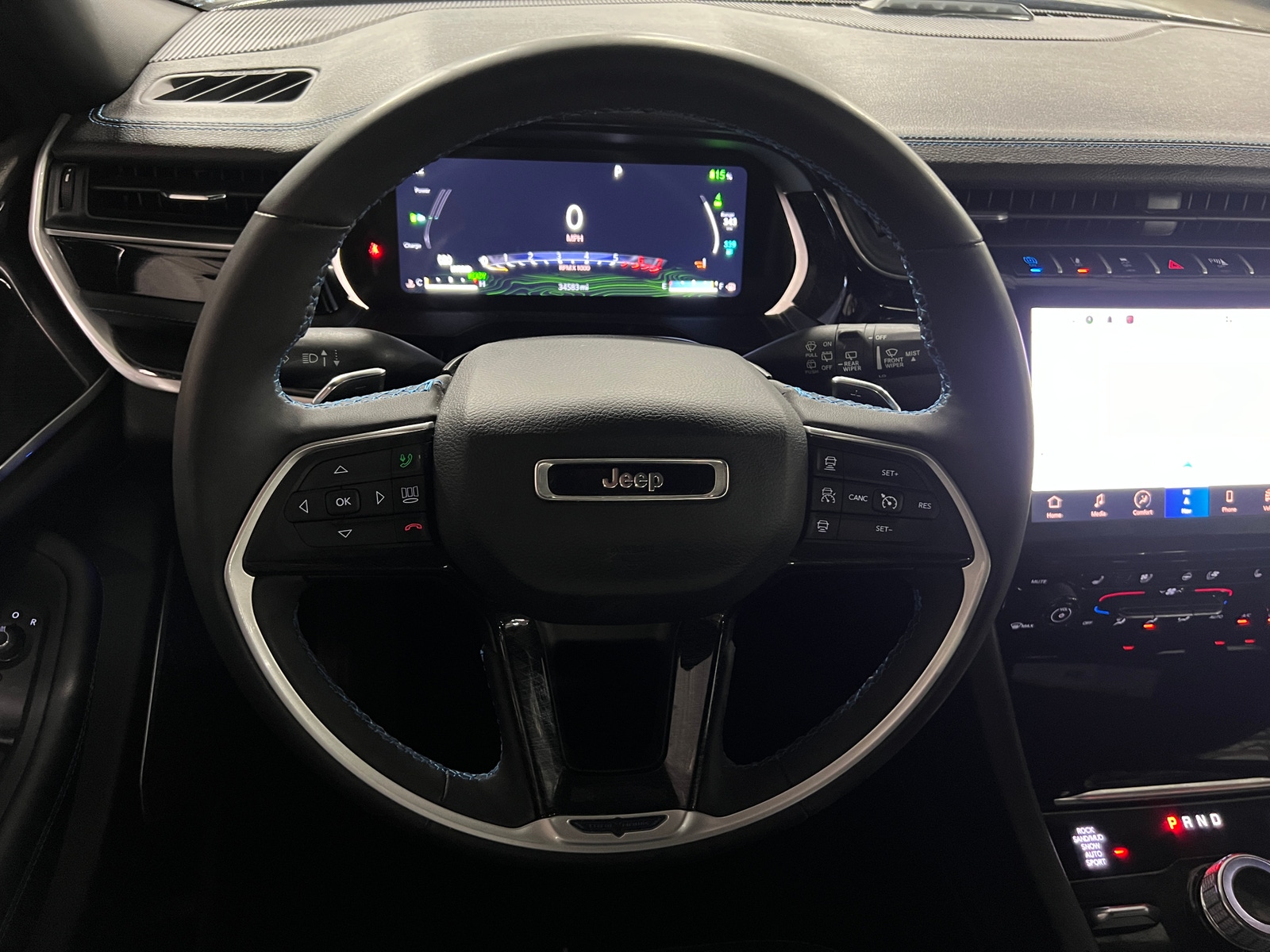 Thumbnail: 2023 Jeep Grand Cherokee - 4