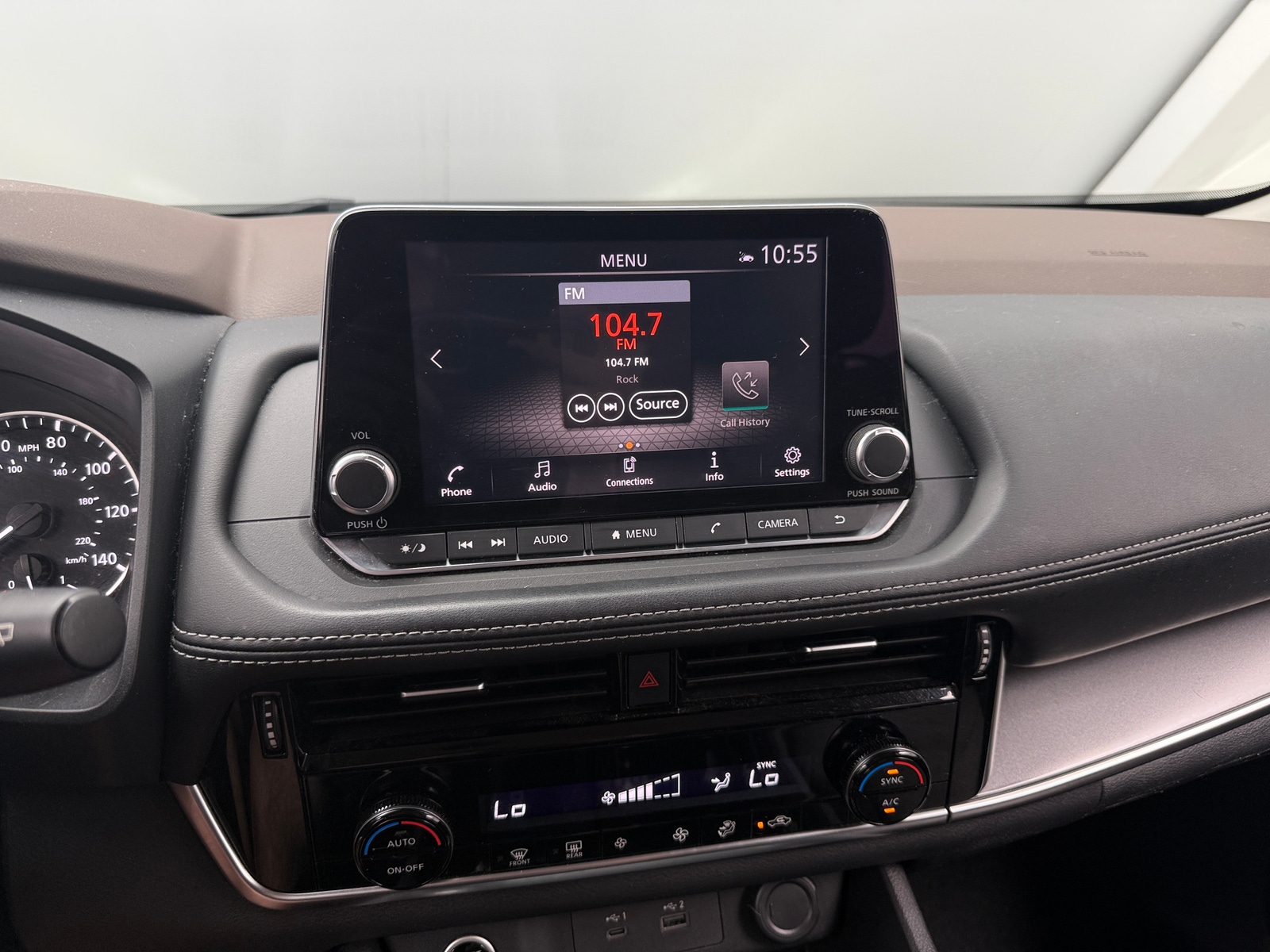 Thumbnail: 2021 Nissan Rogue - 4