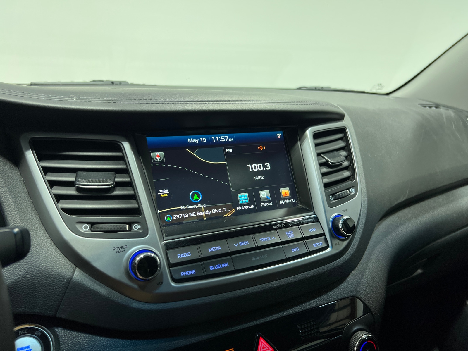 Thumbnail: 2017 Hyundai Tucson - 3