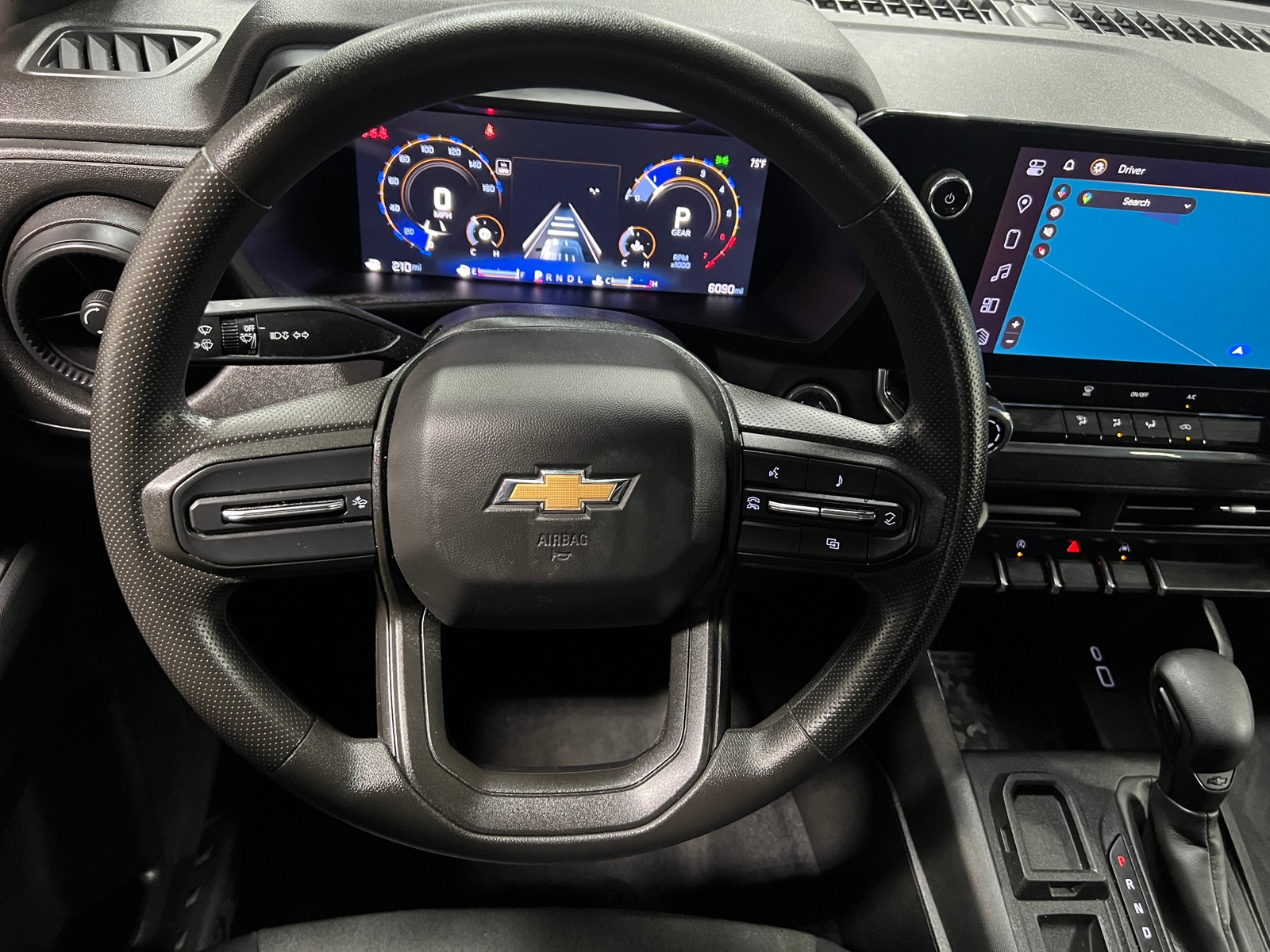 Thumbnail: 2024 Chevrolet Colorado - 5