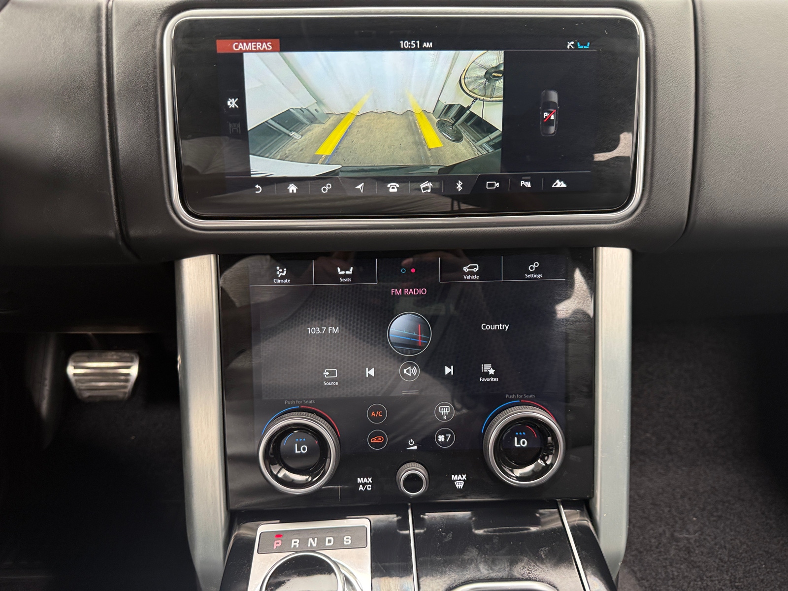 Thumbnail: 2022 Land Rover Range Rover - 3