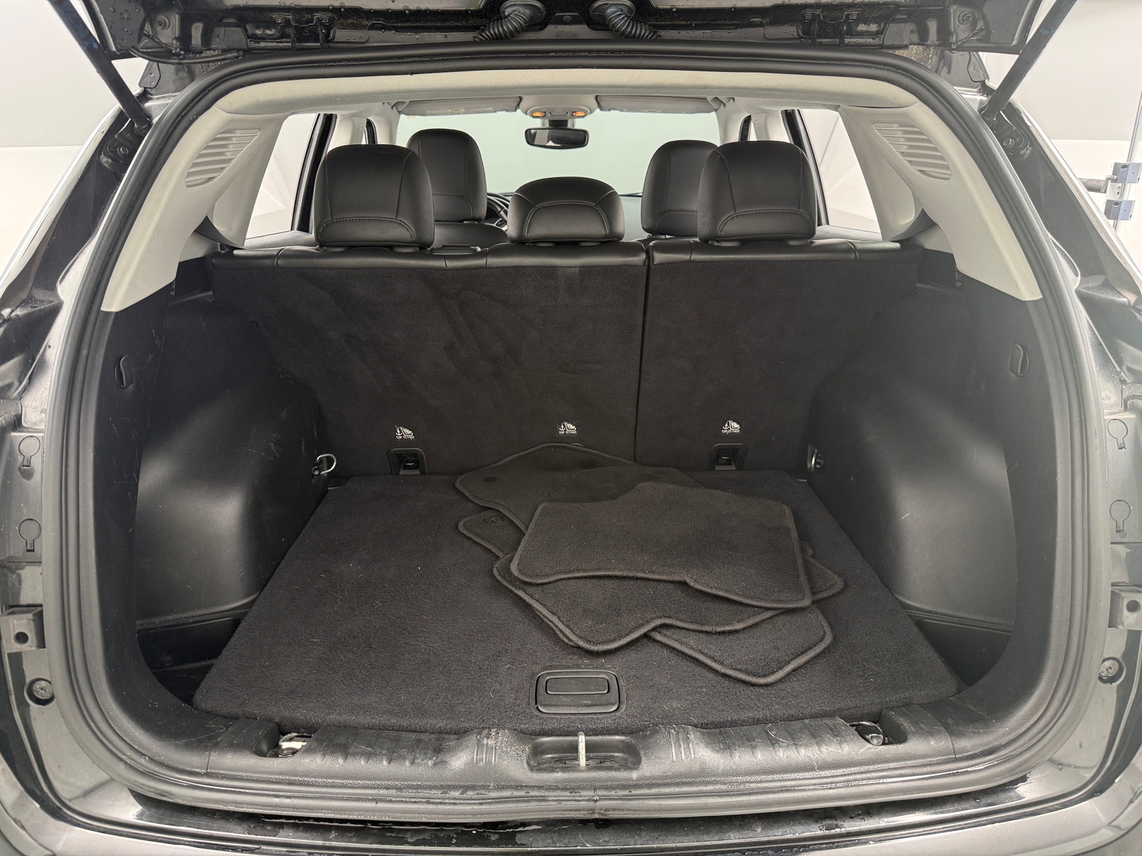 Thumbnail: 2020 Jeep Compass - 7