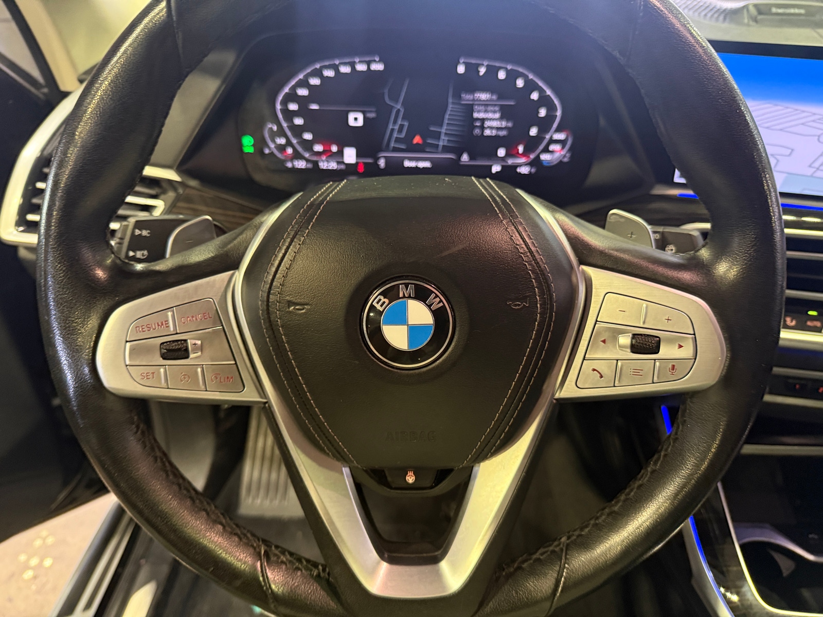 Thumbnail: 2021 BMW X7 - 4
