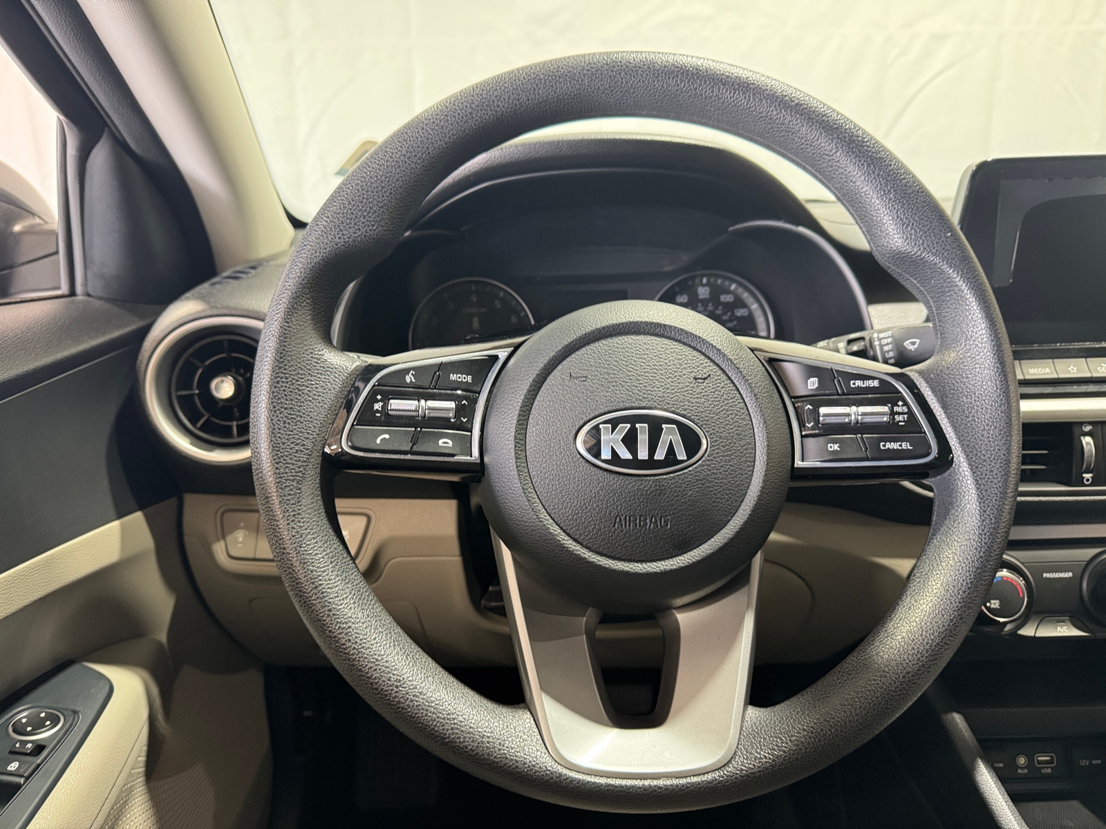 Thumbnail: 2020 Kia Forte - 5