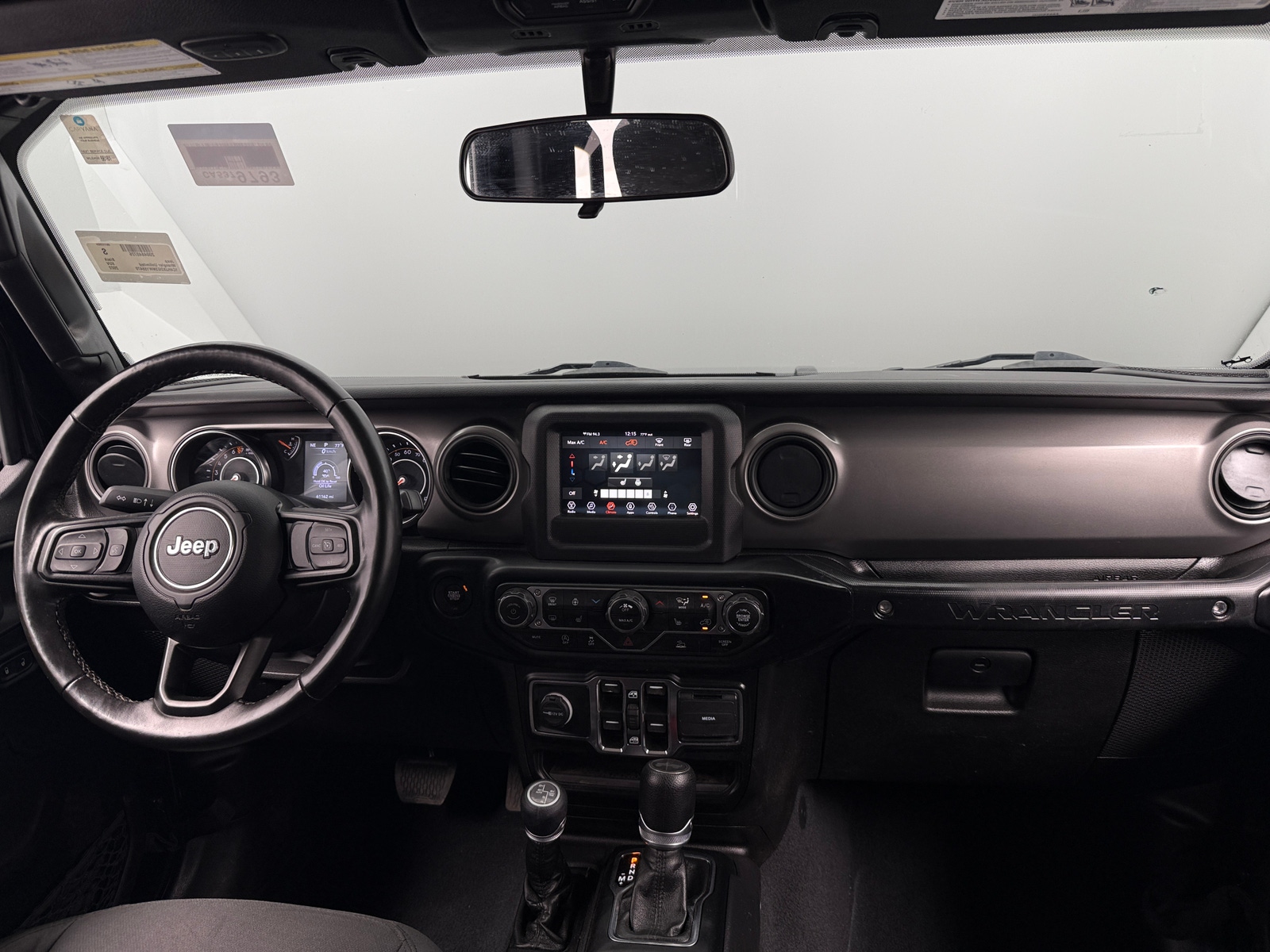 Thumbnail: 2022 Jeep Wrangler - 3